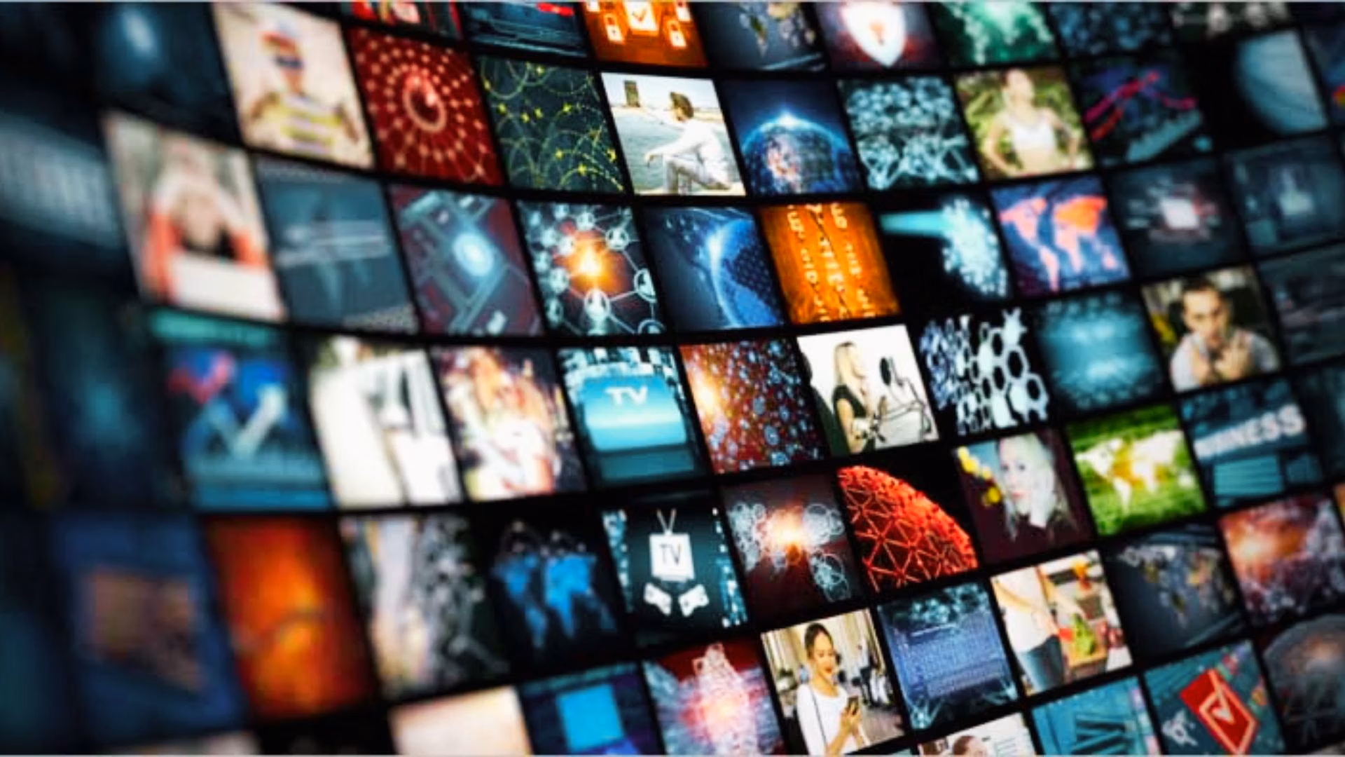 Difference Between Mass Entertainment and Niche Entertainment